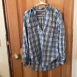 Women’s 1/2 Button down shirt